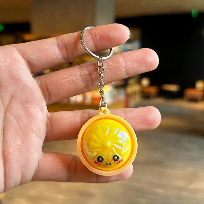 Uroczy, tęczowy, brokatowy bre – Retro Gaming Keychain recenzja i cena